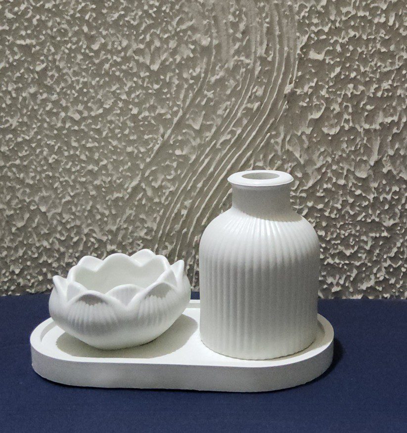 Set of Lotus-Pot, Tray & Vase | 3 Items - Image 3